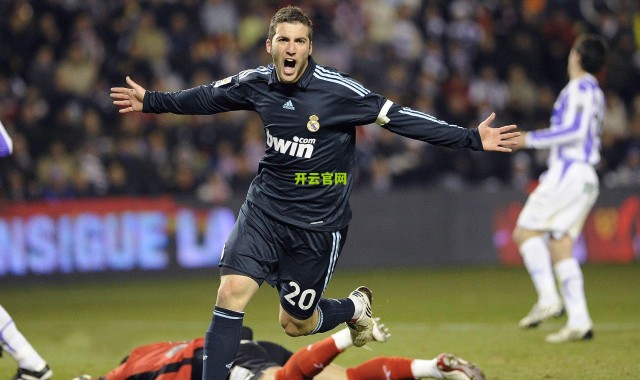 【开云中国】冰岛寒夜中的火焰，法国客场2-2遭顽强逼平，恩昆库、马特塔闪光难掩防线隐忧