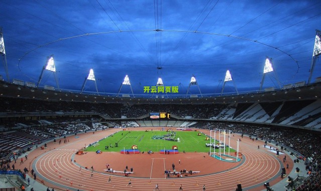 开云入口_打中锋也没问题！梅克尔：现在轻松做14个引体向上