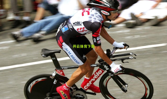 开云网页版|越南足协与功勋教练朴恒绪续约 专注国家队帅印 教练团队重组两助手离任