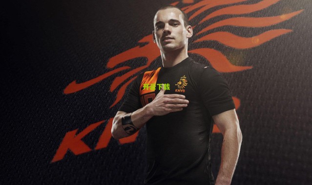 【开云app】扎尼奥洛不冷静再领红牌，罗马欧战征程蒙阴影，穆里尼奥承认小组次席成现实目标