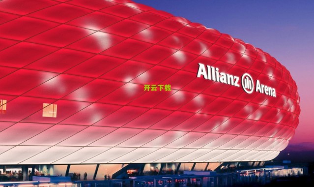 开云官网_万人空巷！潜水艇开进小城欢乐的黄色海洋